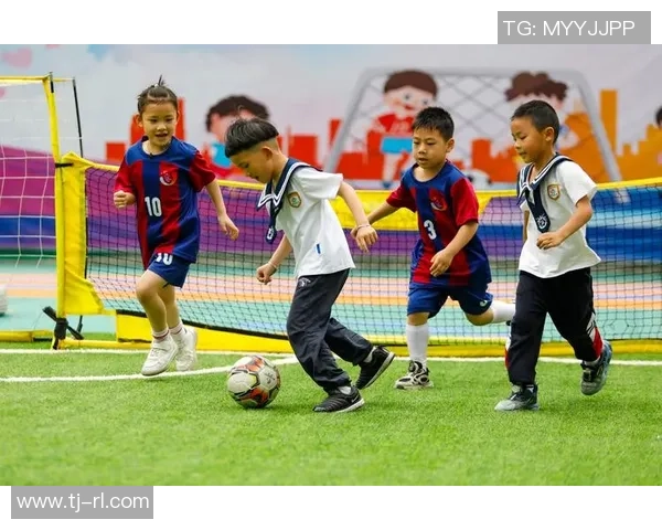 足球明星玩具视频带你领略精彩瞬间与趣味互动体验 足球明星玩具视频带你领略精彩瞬间与趣味互动体验